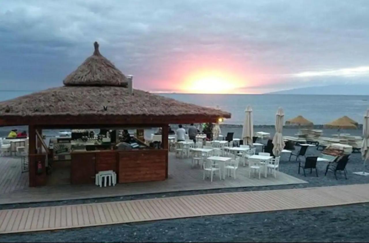 Playa Del Duque-Amazing Views 2 Bedroom Адехе Екстериор снимка