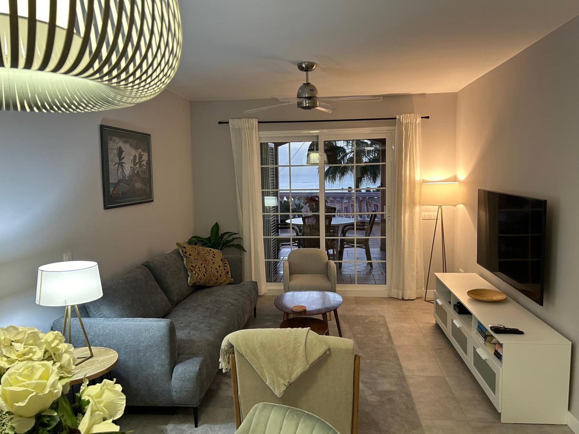 Playa Del Duque-Amazing Views 2 Bedroom Адехе Екстериор снимка