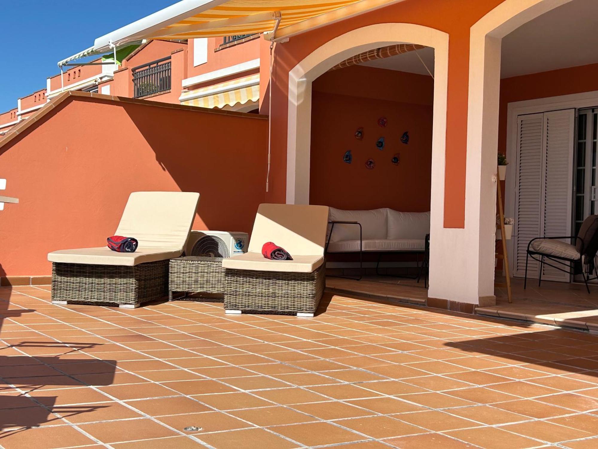 Playa Del Duque-Amazing Views 2 Bedroom Адехе Екстериор снимка