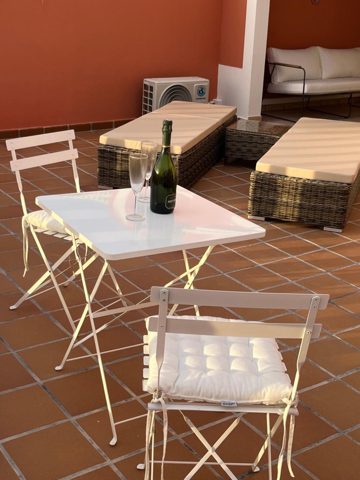 Playa Del Duque-Amazing Views 2 Bedroom Адехе Екстериор снимка