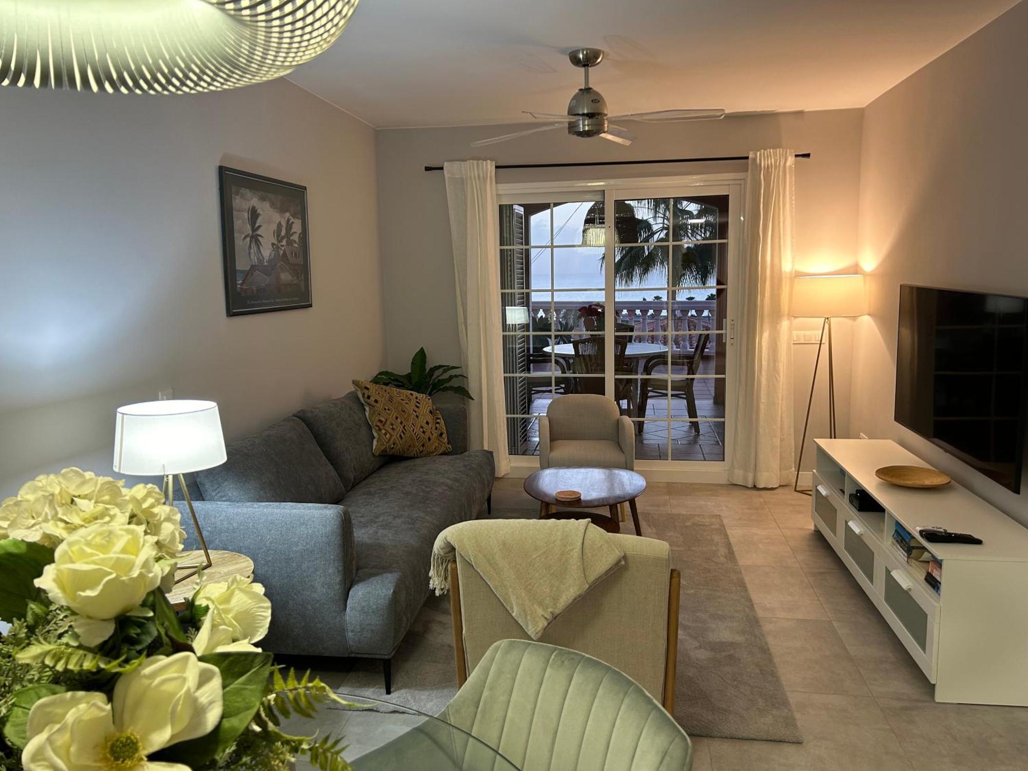 Playa Del Duque-Amazing Views 2 Bedroom Адехе Екстериор снимка